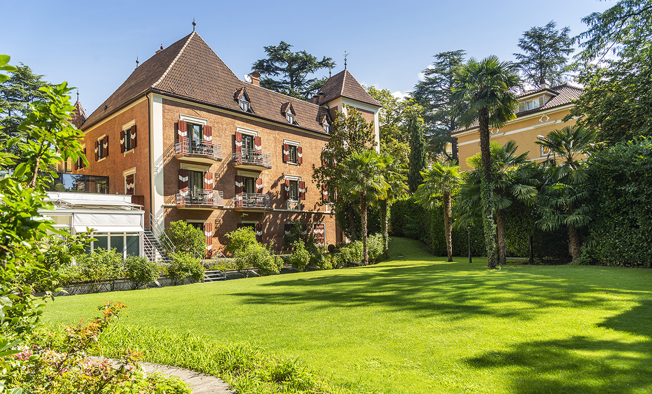 Детокс-уединение: сьюты на крыше исторического замка в отеле Palace Merano