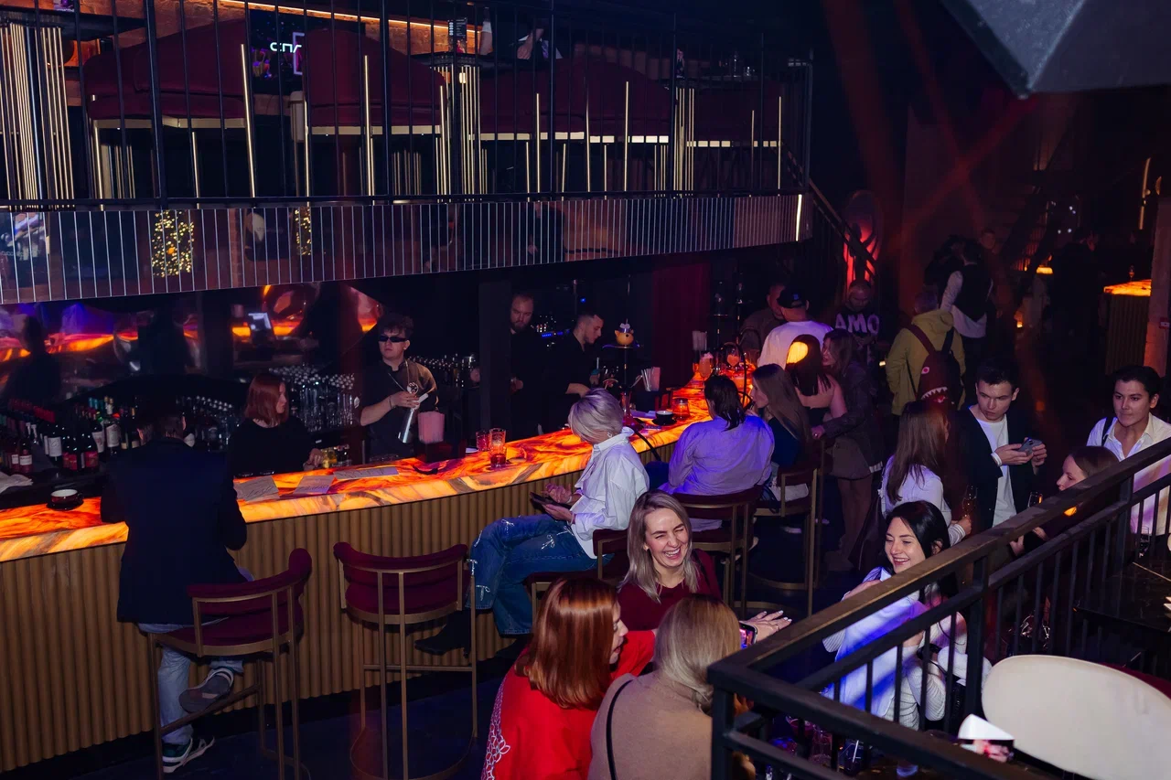 Анна Асти открыла флагманский бар «Сплетни by Anna Asti» в самом сердце Москвы 