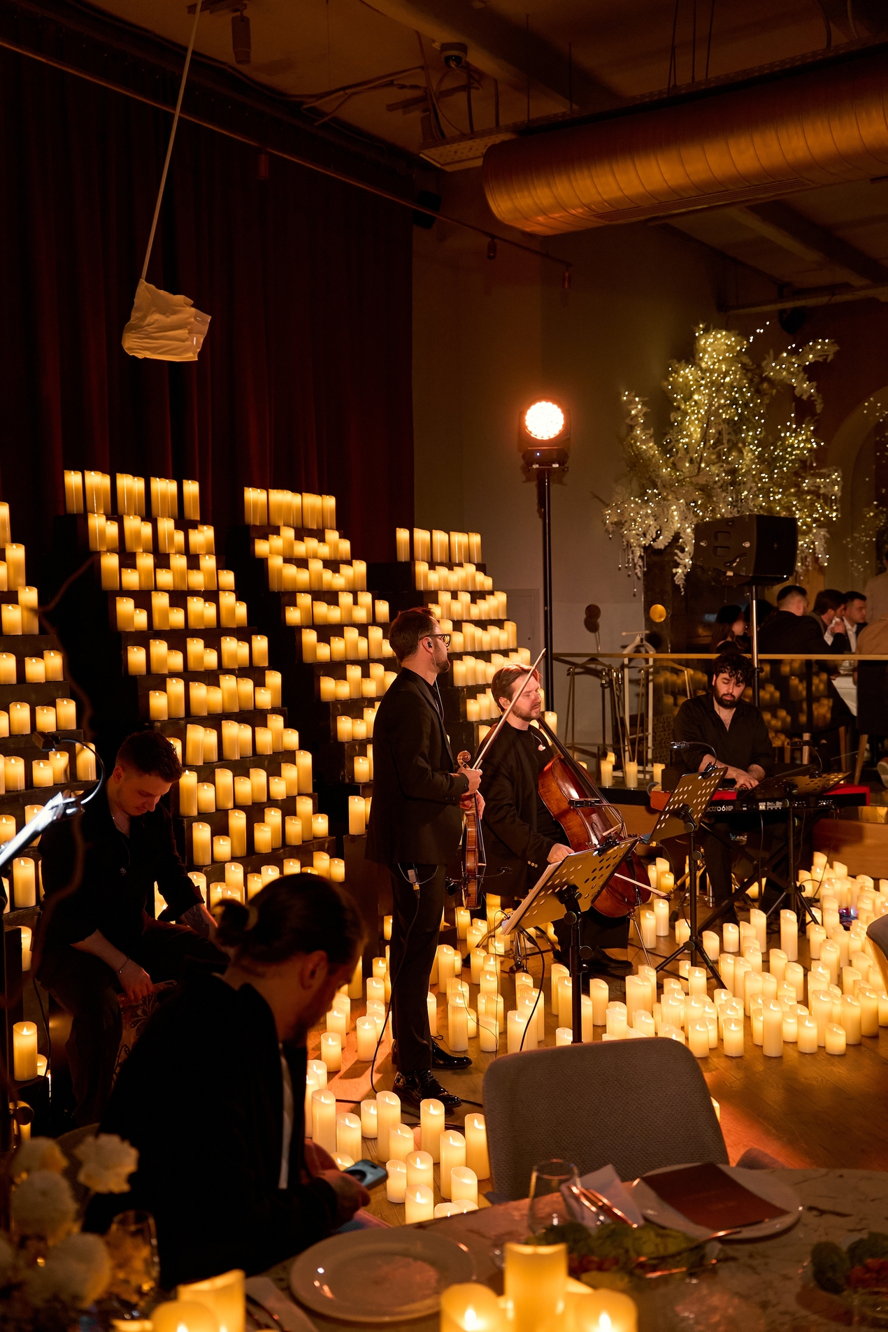 Музыкально-гастрономический вечер «Как в кино» в Peach