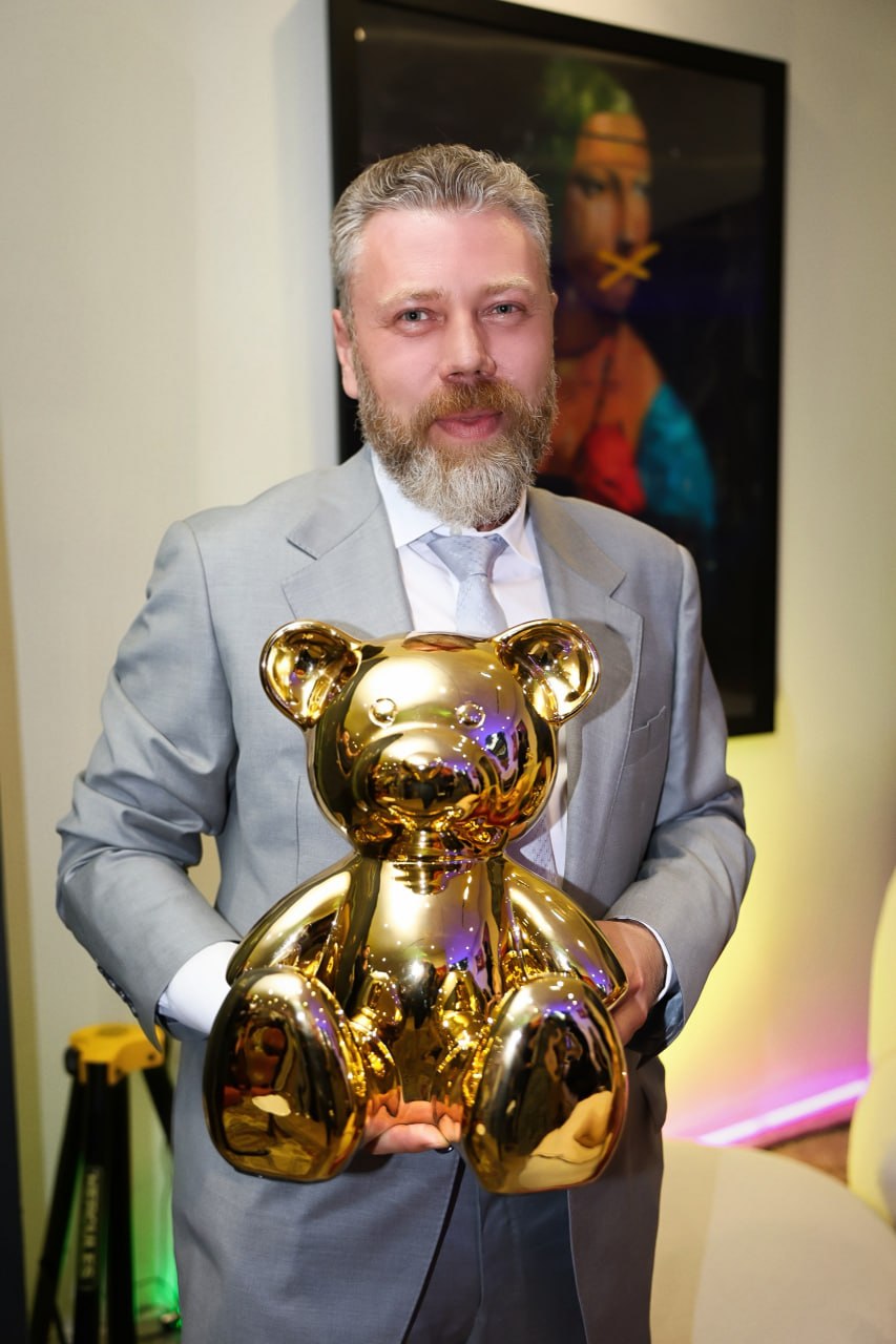 AURUM ART PARTY объединило искусство, золотодобывающую и инвестиционно-финансовую сферу